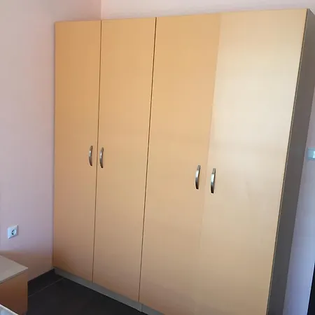 Apartment Astoriya *